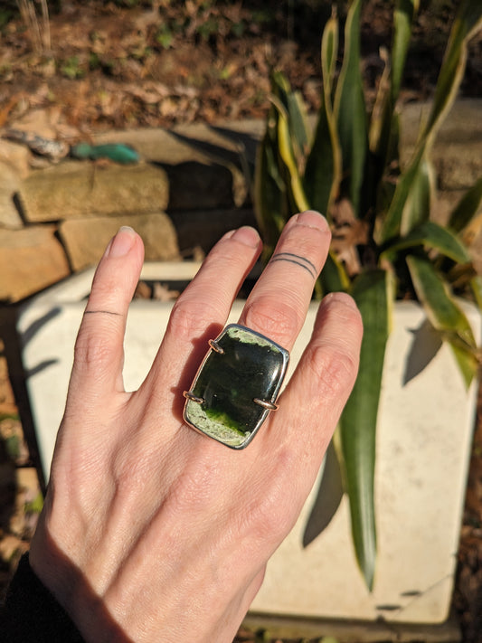 Chrome diopside ring